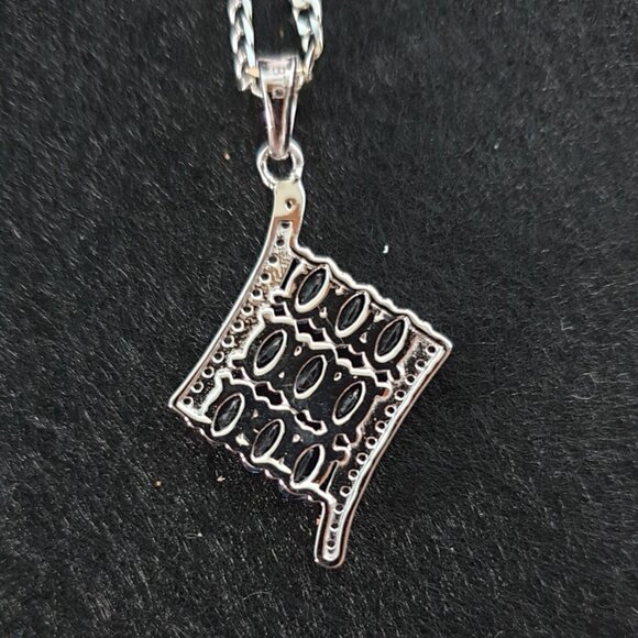 Elegant 2.2 CT Natural Tanzanite 925 Sterling Silver Minimalist Pendant Necklace - Picture 7 of 11